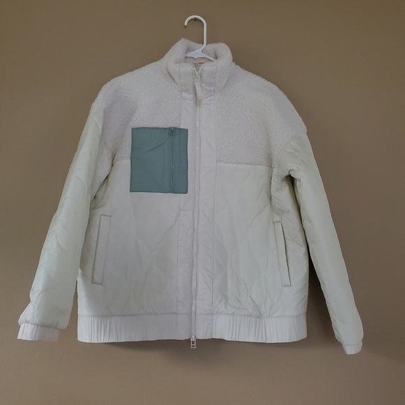 Women's Sherpa Jacket - Universal Thread Cream Size M - Picture 2 of 10